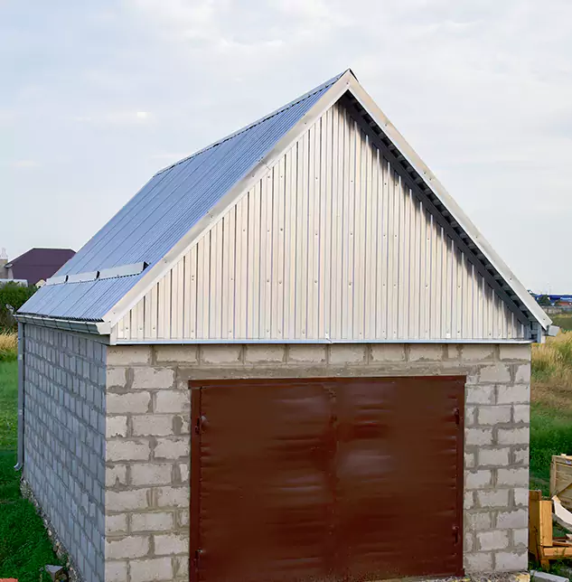Trusted Garage Roof Repair Company: Keeping Windermere, FL Properties Sealed and Secure