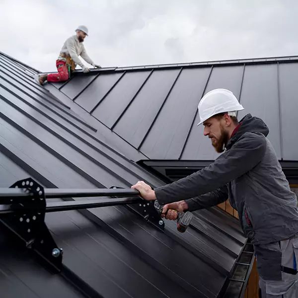 Why Windermere Property Owners Choose Kasper Roofing Orlando for Metal Roof Repair?