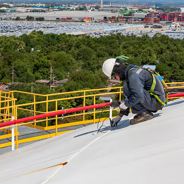 Why Kasper Roofing Orlando Is Windermere's Trusted TPO Roofing Team?